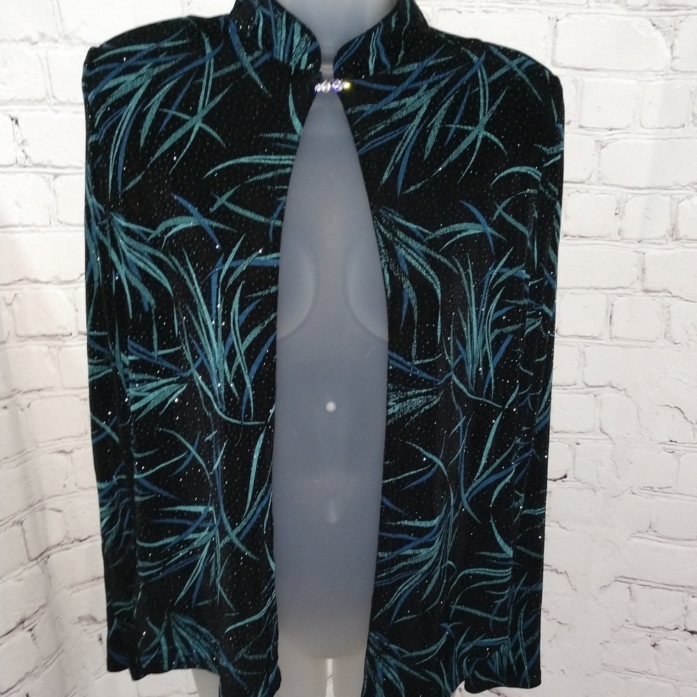 Fancy jacket - Picture 2 of 5